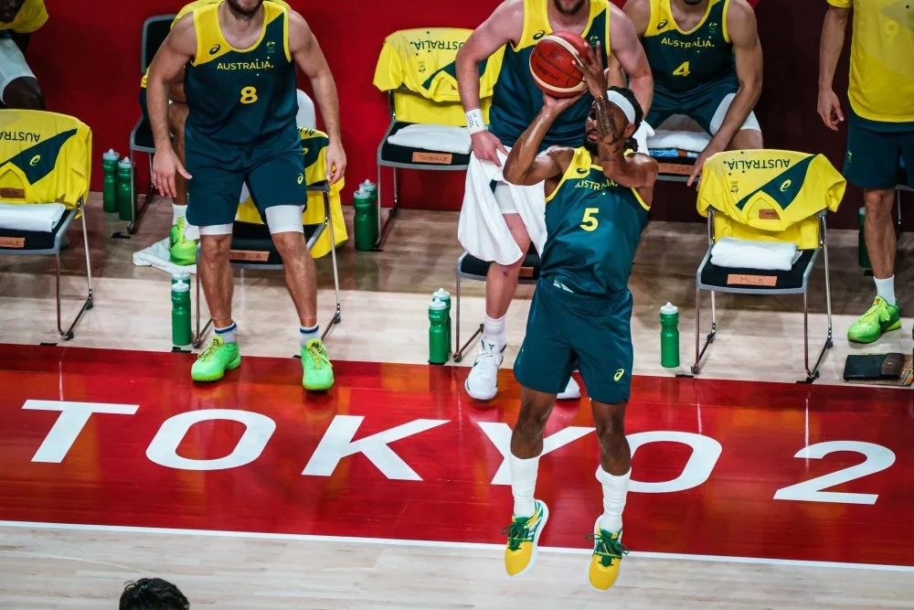 包含东京奥运会，篮网实力挑战主场优势的词条