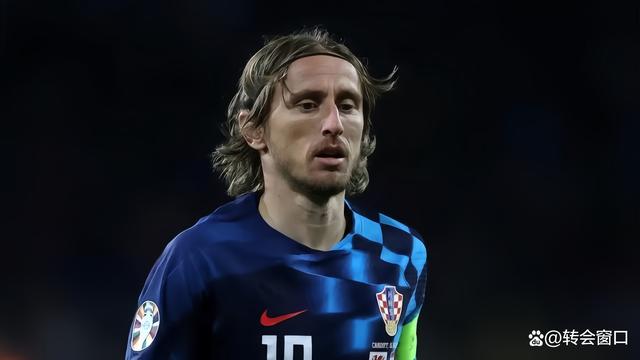 法兰克福俱乐部宣布引援计划，欲强化实力的简单介绍